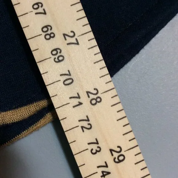 L. L. Bean Button Down Knit Shirt Navy Blue With Gold Size Large - Picture 10 of 11